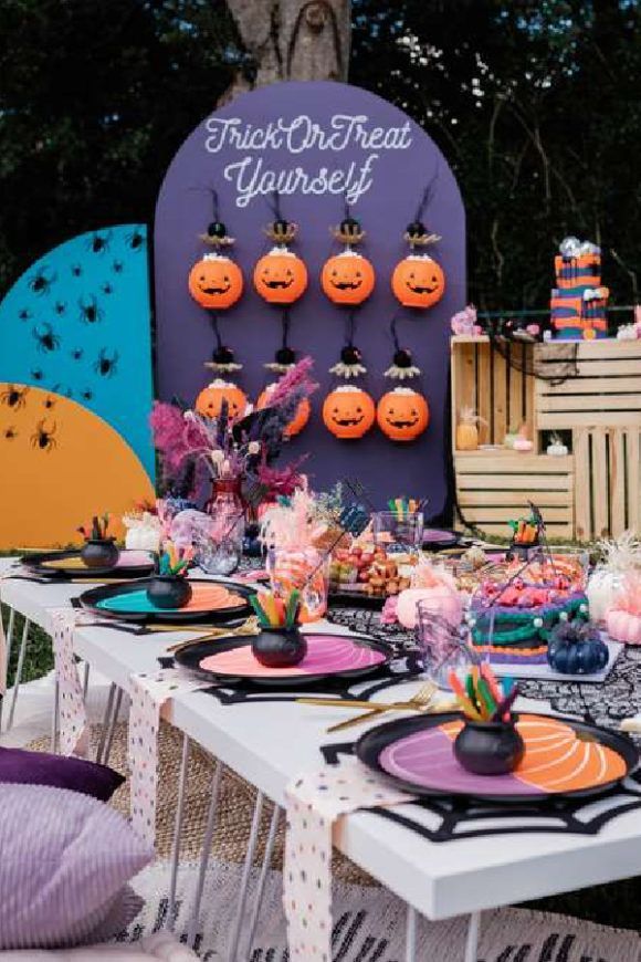 Holloween Party Set-up