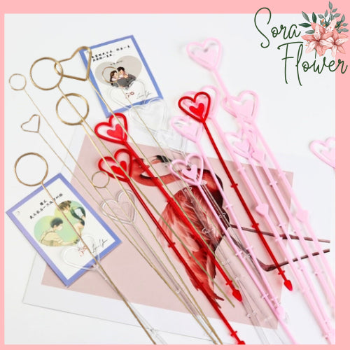 34cm Heart Shape Plastic Card Holder