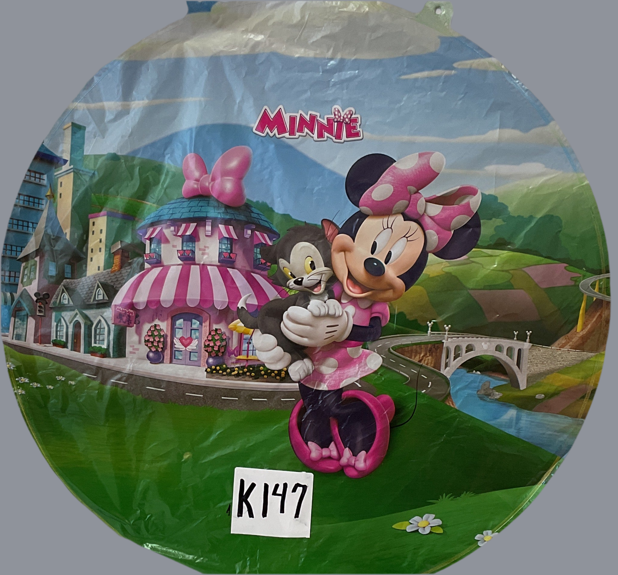 Minnie Mouse and pet cat 18” balloon K147