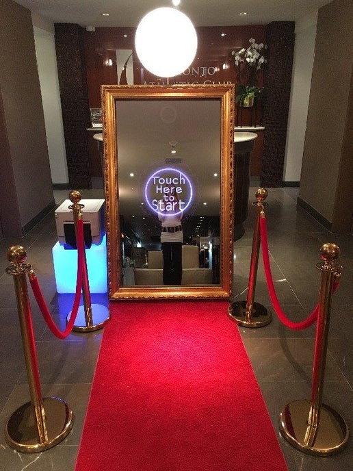 Red Carpet & Stanchions