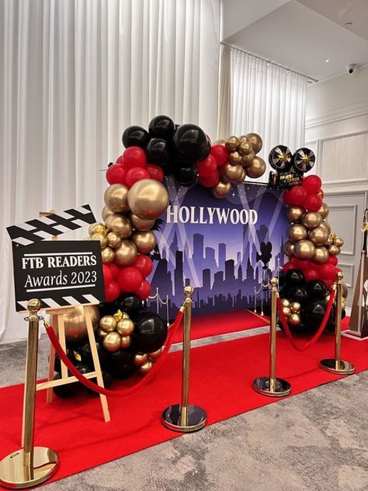 Red Carpet & Stanchions